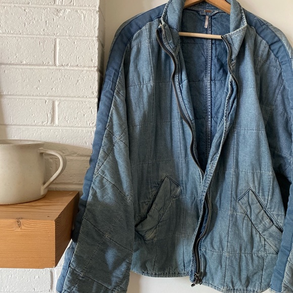 Free People Quilted Denim Jacket Size Small - Picture 2 of 5